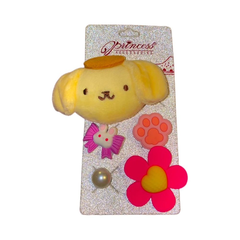 Pom Pom croc charm